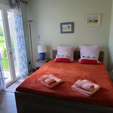 Bed & Breakfast La Chenaie 3*