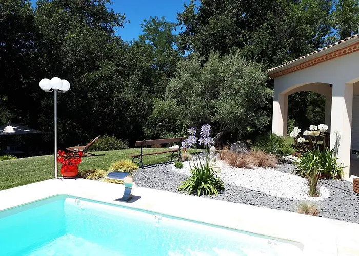 La Chenaie Bed & Breakfast 3*